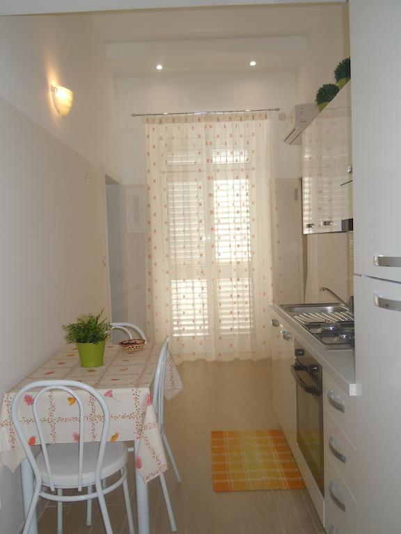 Welcome Holiday House Polignano a Mare Bagian luar foto